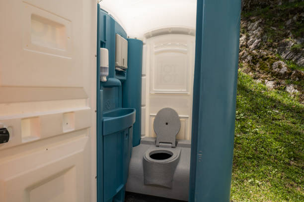 Best Portable restroom trailer rental  in Tuckahoe, NY